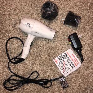 Sutra Professional mini travel blow dryer